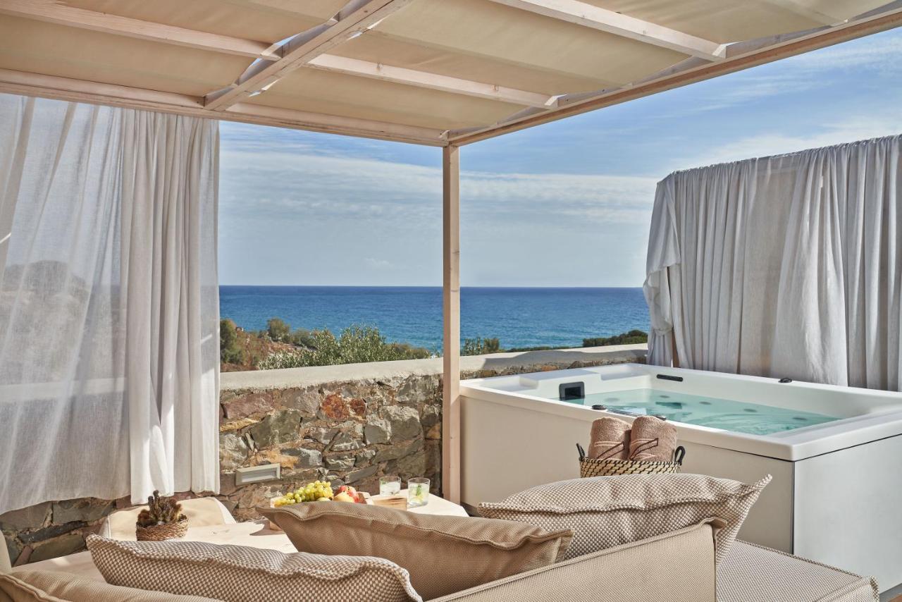 Ξενοδοχείο Volcano Luxury Milos - Adults Only 4*